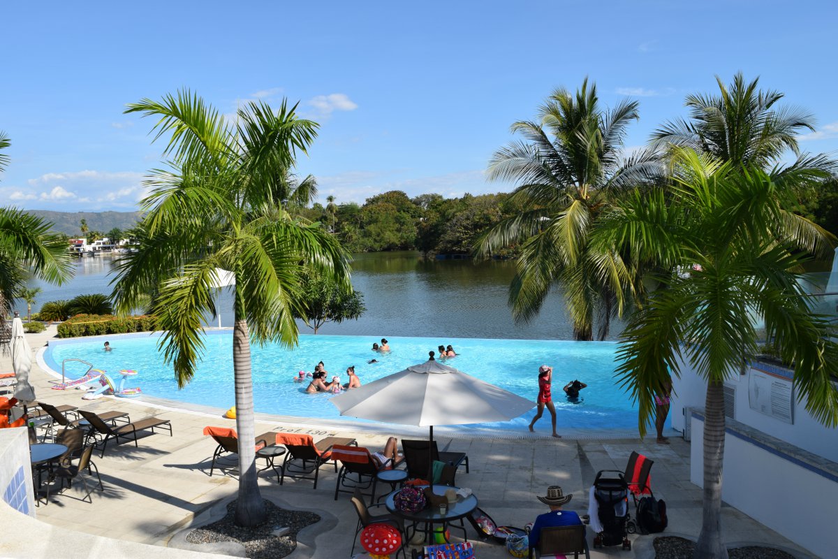 Piscina Lagomar el Peñón